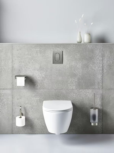Splakovalna tipka Grohe Arena Cosmopolitan S v izvedbi supersteel pro podometne splakovalniki