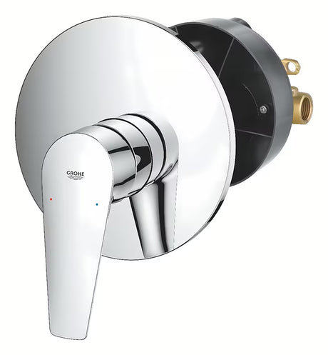 Grohe bauedge podometna enoročna armatura za tuš v krom izvedbi vključno s podometnim telesom