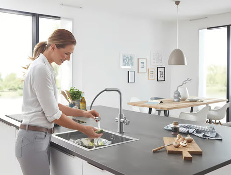 Grohe Blue Home armatura za pomivalno korito supersteel s filtrirno funkcijo in hladilnikom pro gazirano vodo