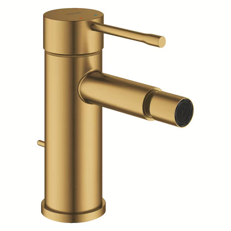 Bidejska enoročna armatura Grohe Essence z odtokom v izvedbi brushed cool sunrise.