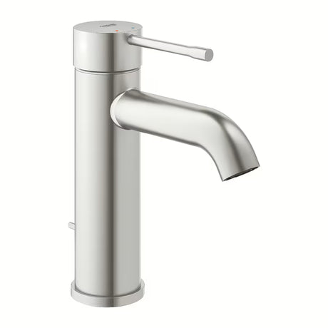 Umivalniška enoročna armatura Grohe Essence New z visokim izlivom in površino supersteel.