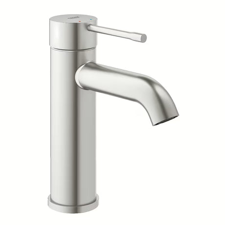Umivalniška enoročna armatura Grohe Essence New v mat izvedbi supersteel z visokim ukrivljenim izlivom.