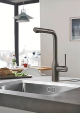 Armatura za Pomivalno Korito Grohe Essence New brushed hard graphite z visokim izlivom in izvlečno prho