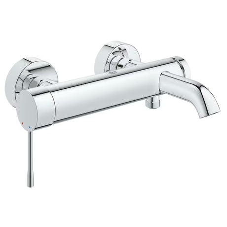 Stenska enoročna armatura za kad Grohe Essence New v kromu z avtomatskim preklopom kad/prha