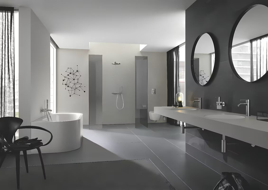 Stenska enoročna armatura za tuš Grohe Essence New v izvedbi supersteel z videzom mat nerjavnega jekla.