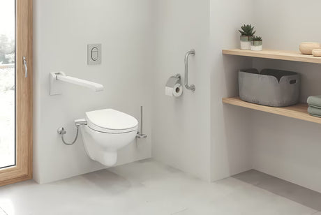 Kromiran kopalniški ročaj Grohe Essentials s površino Grohe StarLight in skritim pritrjevanjem
