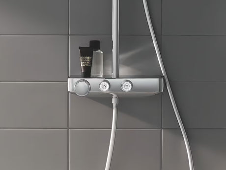 Tušni sistem Grohe Euphoria smartcontrol System v kromu s termostatsko armaturo, z nadglavno in ročno prho