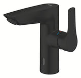 Mat črna armatura za umivalnik Grohe Eurosmart z brezdotičnim senzorjem in ročno ročico