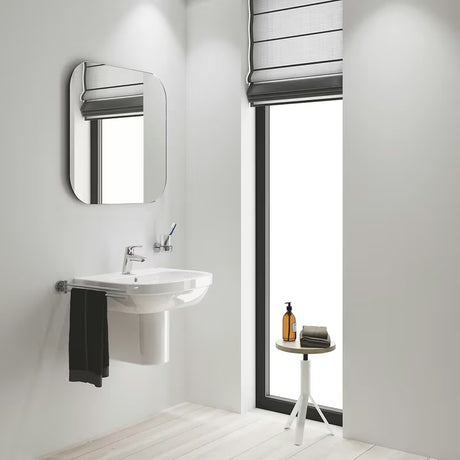 Kromirana enoročna stoječa armatura za umivalnik Grohe Eurosmart New s click-clack-odtokom