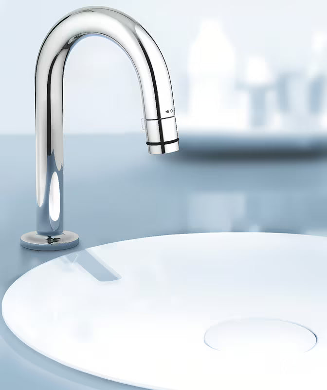 Kromiran ventil za umivalnik Grohe Universal z odtokom v obliki C in funkcijo start/stop