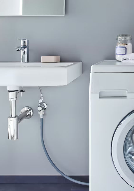 Kombi kotni ventil Grohe pro za stensko montažo s kompenzacijo dolžine in kovinsko rozeto.