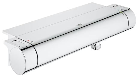 Kromirana termostatska armatura za tuš Grohe Grohtherm 2000 s polico EasyReach pro za udobno upravljanje.