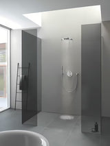 Podometna termostatska armatura za tuš Grohe Grohtherm v krom izvedbi pro nadglavno in ročno prho.