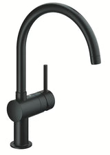 Grohe Minta enoročna armatura za pomivalno korito z visoko C izlivom v črni mat izvedbi Velvet Black.