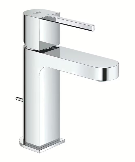 Kromirana enoročna armatura za umivalnik Grohe Plus z odtokom in varčnim pretokom 5,7 l/min