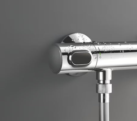 Grohe Precision Flow termostatska armatura za tuš v krom izvedbi s pršno garnituro in letvijo