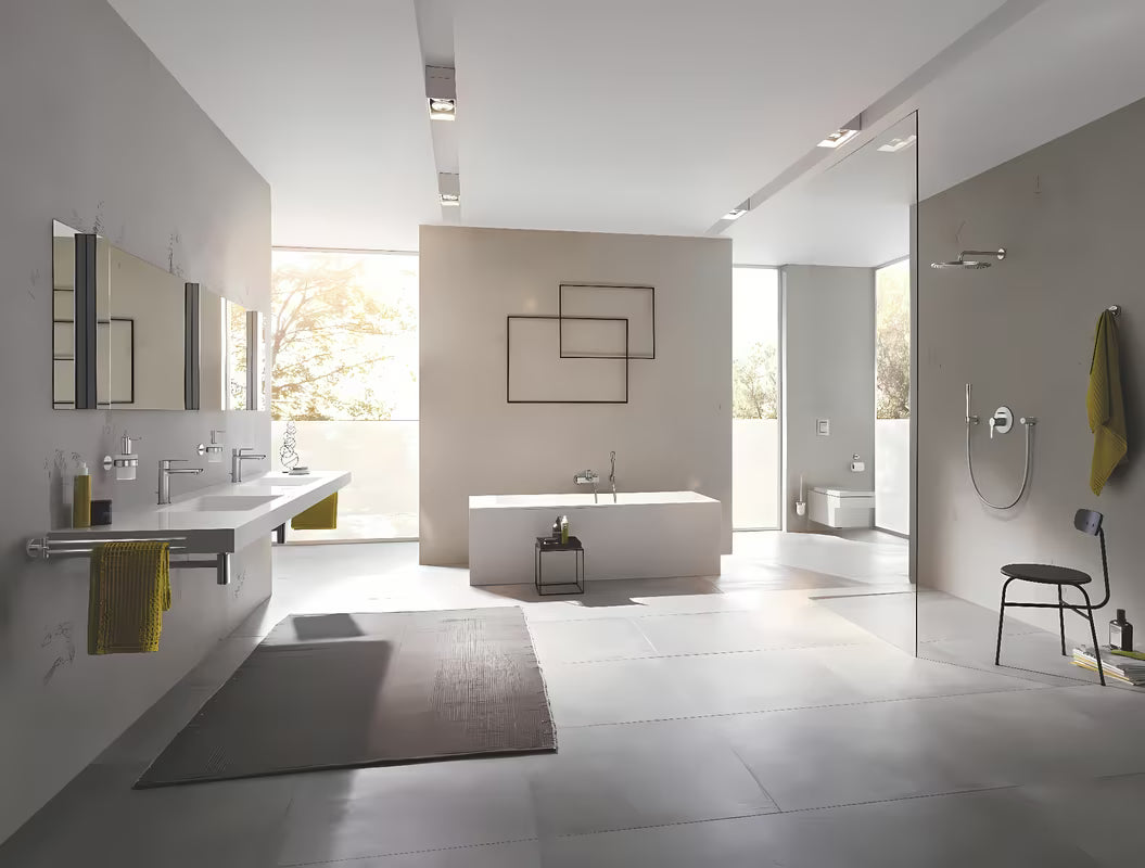 Nadglavna prha Grohe Rainshower Cosmopolitan 310 v kovinski izvedbi in s tuš ročko v površini supersteel.