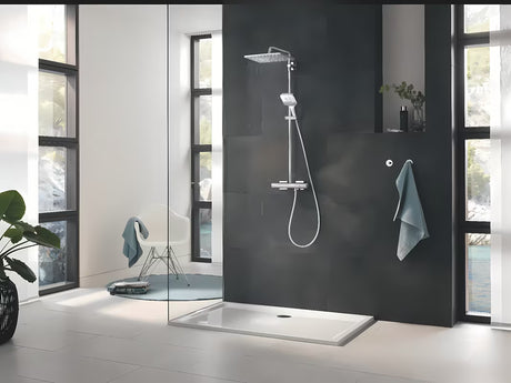 Krom nadglavna prha Grohe Rainshower 310 Mono Cube z oglato obliko in načinom PureRain.