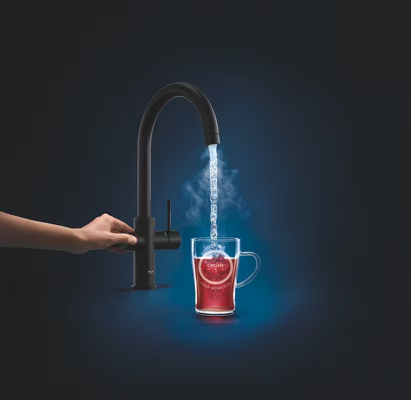 Grohe Red Duo armatura za pomivalno korito v velvet black z upravljanjem vrele vode na dotik in visokim izlivom C