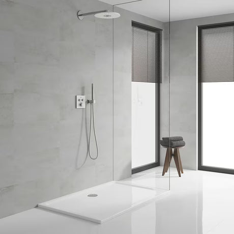 Podometna termostatska armatura za tuš Grohe Grohtherm smartcontrol v izvedbi Moon White z upravljanjem smartcontrol.