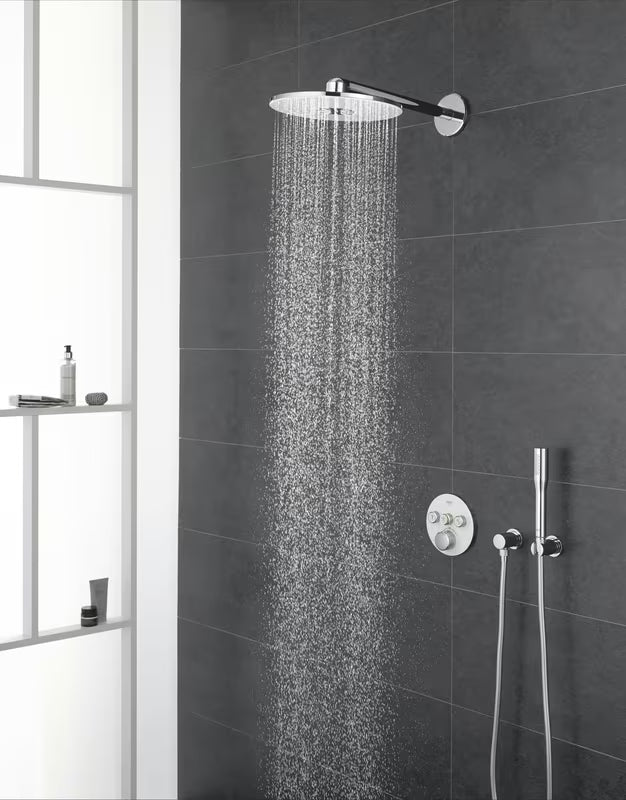Podometna termostatska armatura za tuš Grohe Grohtherm smartcontrol v izvedbi Moon White