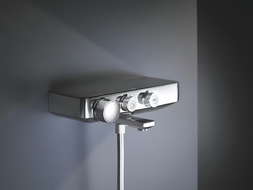 Kromirana termostatska armatura za kad Grohe Grohtherm smartcontrol pro preklapljanje med kadjo in prho