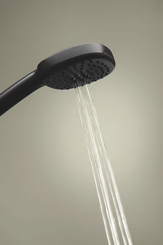 Ročna prha Grohe Tempesta Cube 110 v mat črni barvi z dvema vrstama curka Rain in Jet