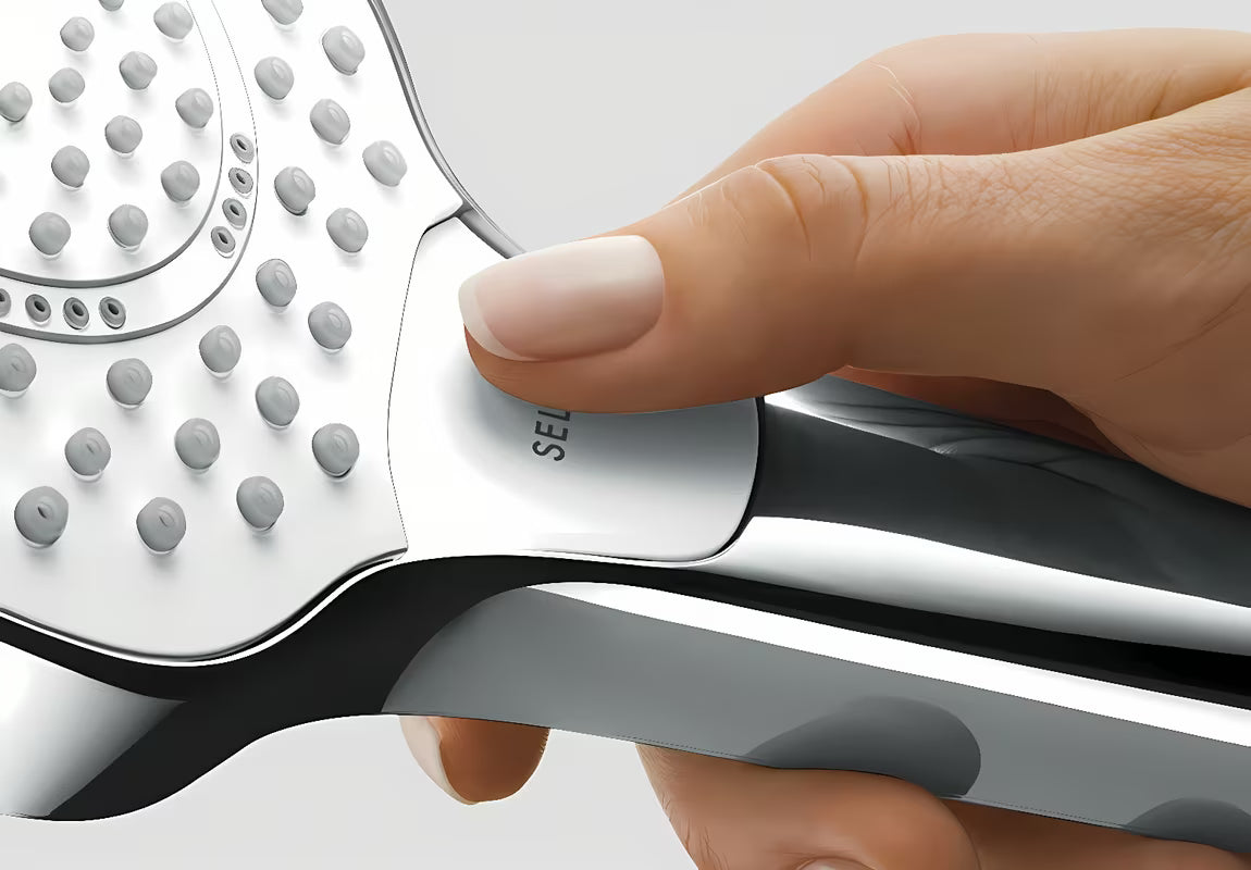 Ručni tuš Hansgrohe Croma Select S Vario bijela/krom z gumbom Select, promjer 110 mm