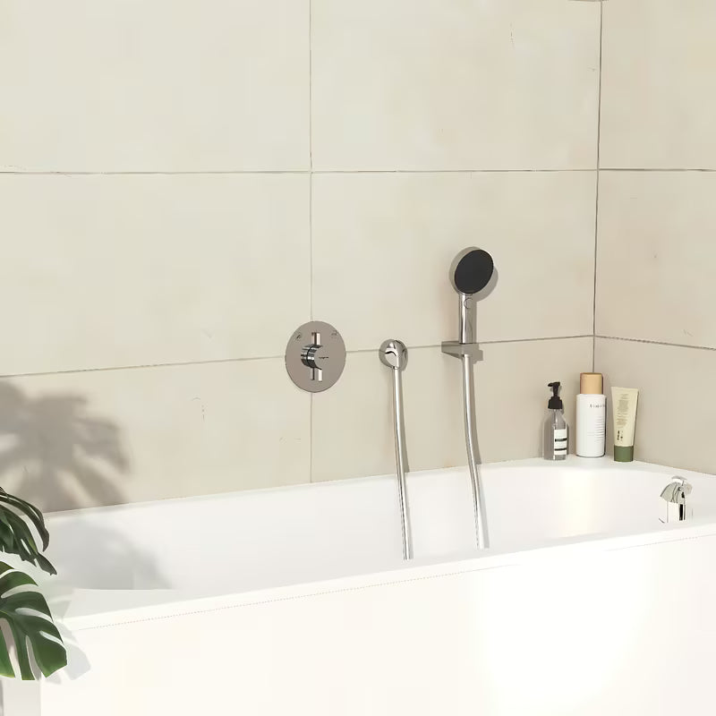 Podometna armatura za tuš hansgrohe duoturn S v krom izvedbi pro za upravljanje dveh porabnikov.