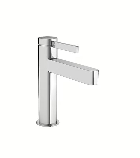 Kromirana umivalniška enoročna armatura Hansgrohe Finoris z odtokom in dvižnim drogom v purističnem dizajnu.