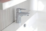 Kromirana enoročna stoječa armatura za umivalnik Hansgrohe HG248 v zaobljenem dizajnu