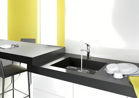 Kromirana stoječa armatura za pomivalno korito Hansgrohe HG248 z vrtljivim izlivom in tehnologijo EcoSmart