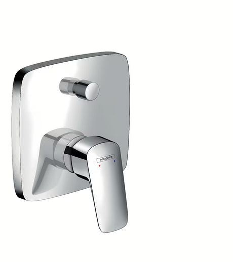 Podometna enoročna armatura za kad hansgrohe v krom izvedbi pro za prho in polnjenje kadi.
