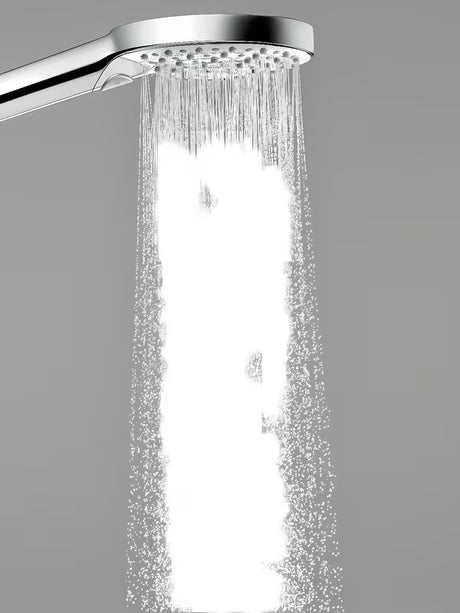 Ročna prha Hansgrohe Raindance Select S v krom izvedbi z gumbom Select in s tremi vrstami curka