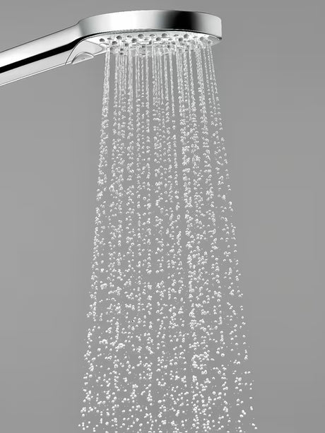 Ročna prha Hansgrohe Raindance Select S v krom izvedbi z gumbom Select in s tremi vrstami curka