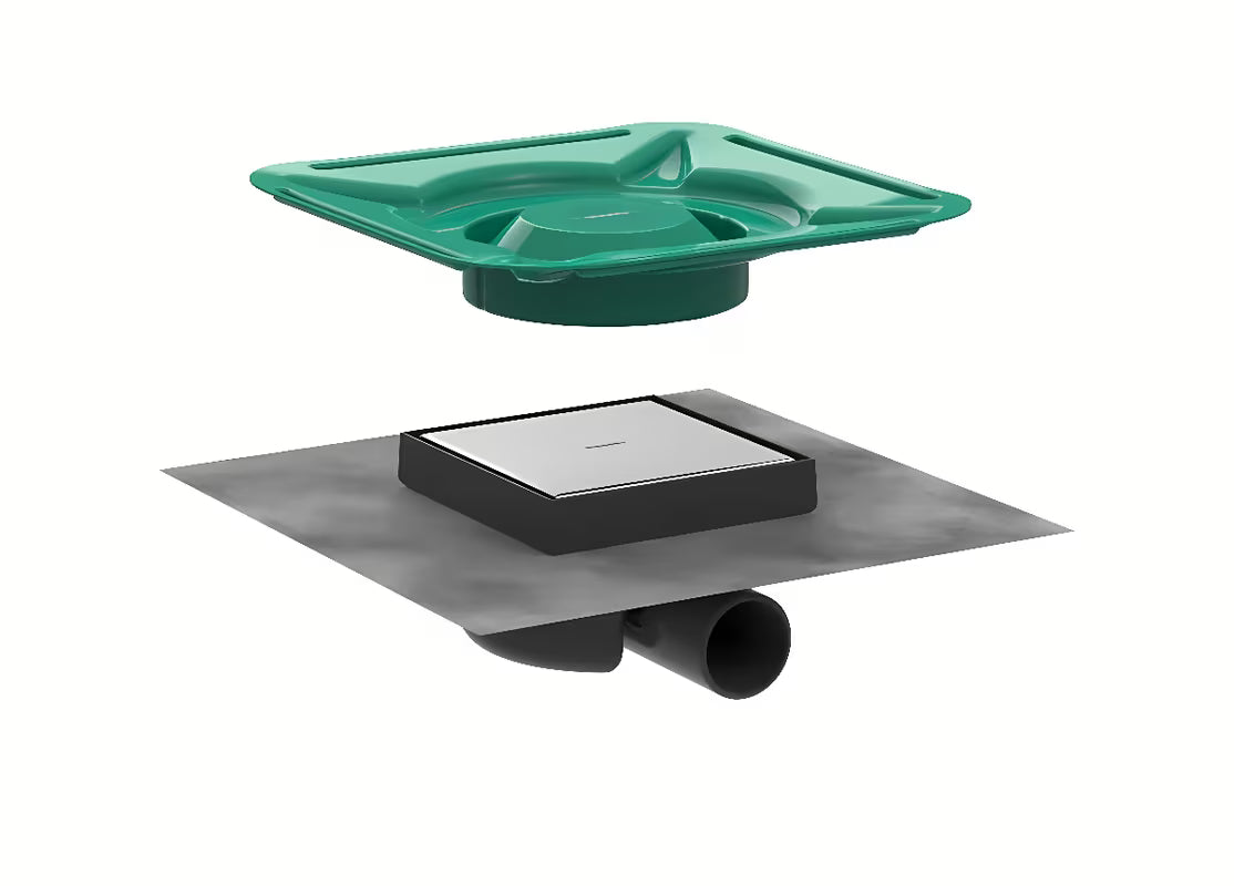 Talni sifon Hansgrohe raindrain Spot s kvadratno rešetko iz nerjavečega jekla 15 x 15 cm v brušeni izvedbi.