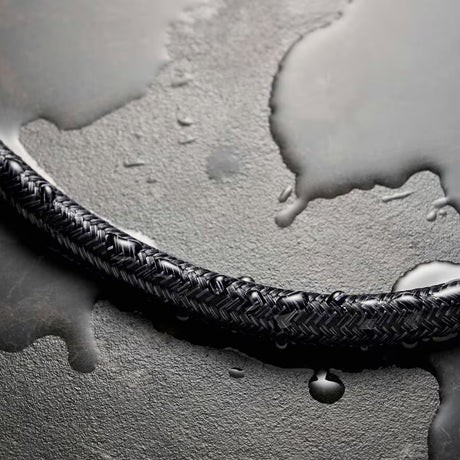 Hansgrohe Rainfinity tuš set EcoSmart v mat črni barvi z ročno prho, drsnikom in tekstilno cevjo