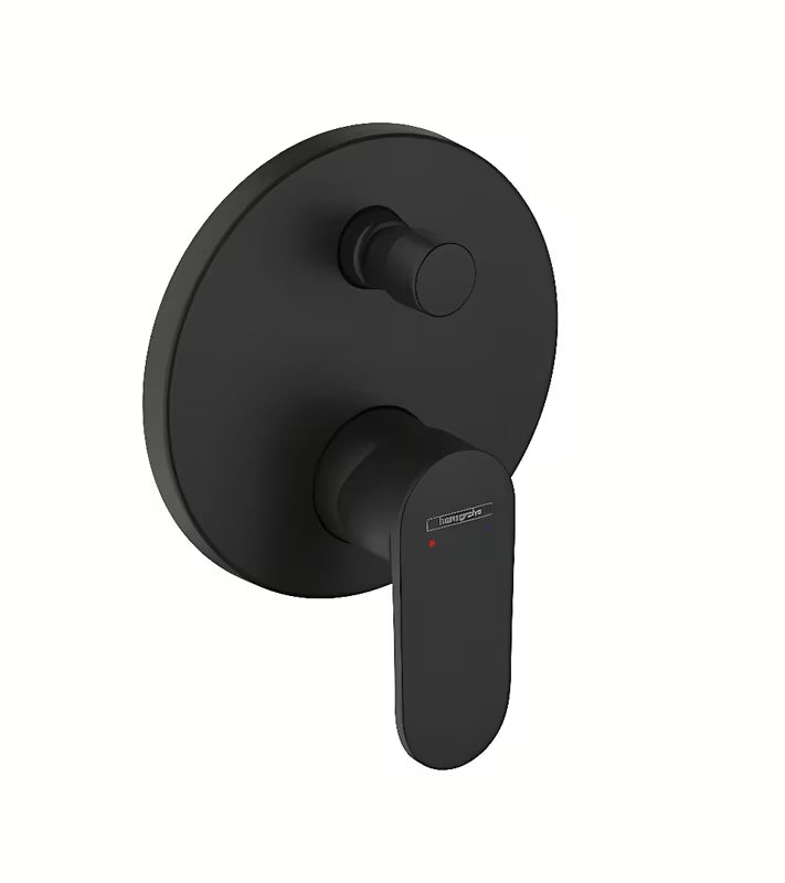 Hansgrohe Vernis Blend podometna pršna in armatura za kad v mat črni barvi