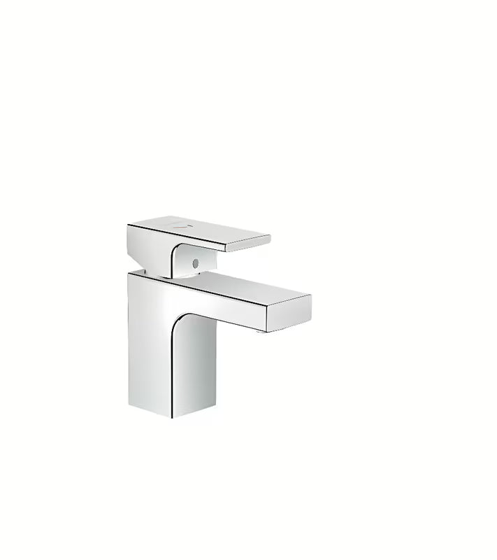 Kromirana umivalniška enoročna armatura Hansgrohe Vernis Shape z odtokom in z dvižnim drogom