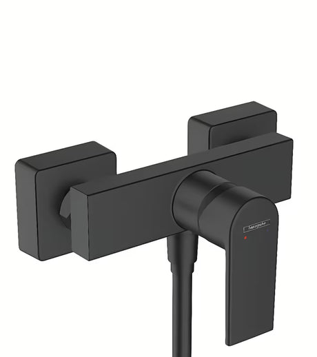 Stenska enoročna armatura za tuš Hansgrohe Vernis Shape v mat črni barvi
