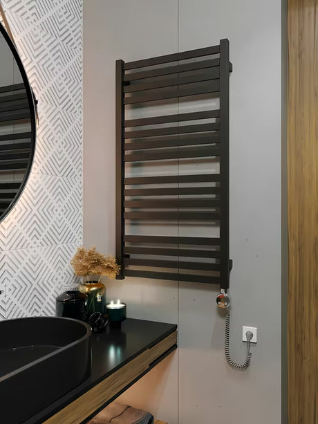 Kromirana grelna palica House Level Meg z močjo 600 W pro za regulacijo temperature radiatorja