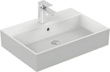 Ideal Standard Strada viseče oglati umivalnik v beli barvi z odprtino pro za armaturo na sredini
