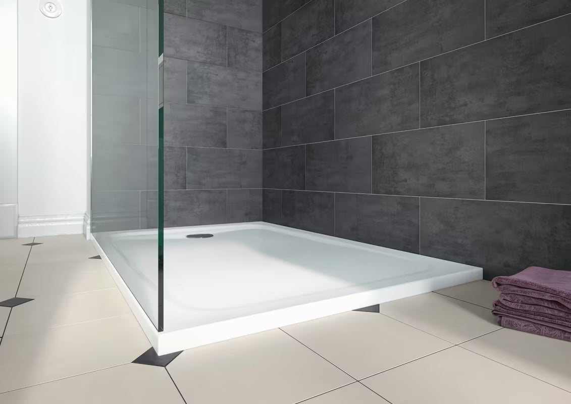 Pravokotna tuš kad Kaldewei Cayonoplan 120x90 cm v alpsko beli barvi iz emajliranega jekla.