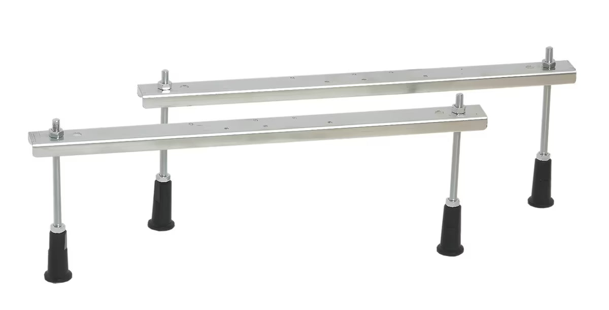 Nastavljive noge za kad pro akrilne kadi SAT in Laguna z nastavitvijo višine 80–195 mm.