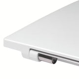 Bel WC deska Laufen Pro Nordic iz duroplasta z mehko Zapiranje Soft Close pro tiho in gladko zapiranje.