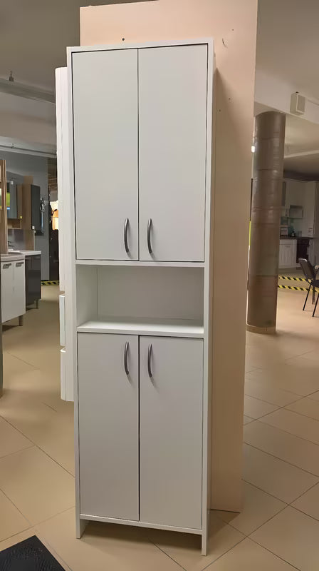 Visoka kopalniška omarica Multi Praxis iz belega laminata z dvema policama.