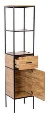 Stoječa regal Naturel Blackframe s črnim kovinskim okvirjem in MDF ploščo v dekorju javorja.