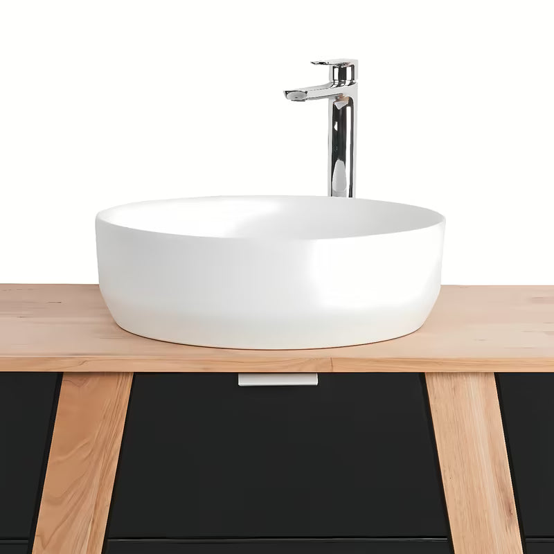 Stoječa kopalniška omarica pod umivalnik na pult Naturel Home u izvedbi orah/bijela, 80x73x46 cm.