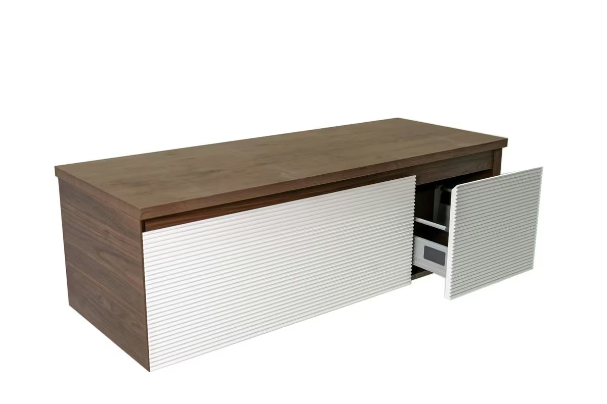 Viseča kopalniška omarica Naturel Monza s pokrivno ploščo v dekorju oreha in z belim rebrastim frontom