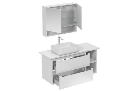 Koupalniški sestav Naturel Stilla u bijelom sjaju z umivalnikom na pult i prostorom za odlaganje